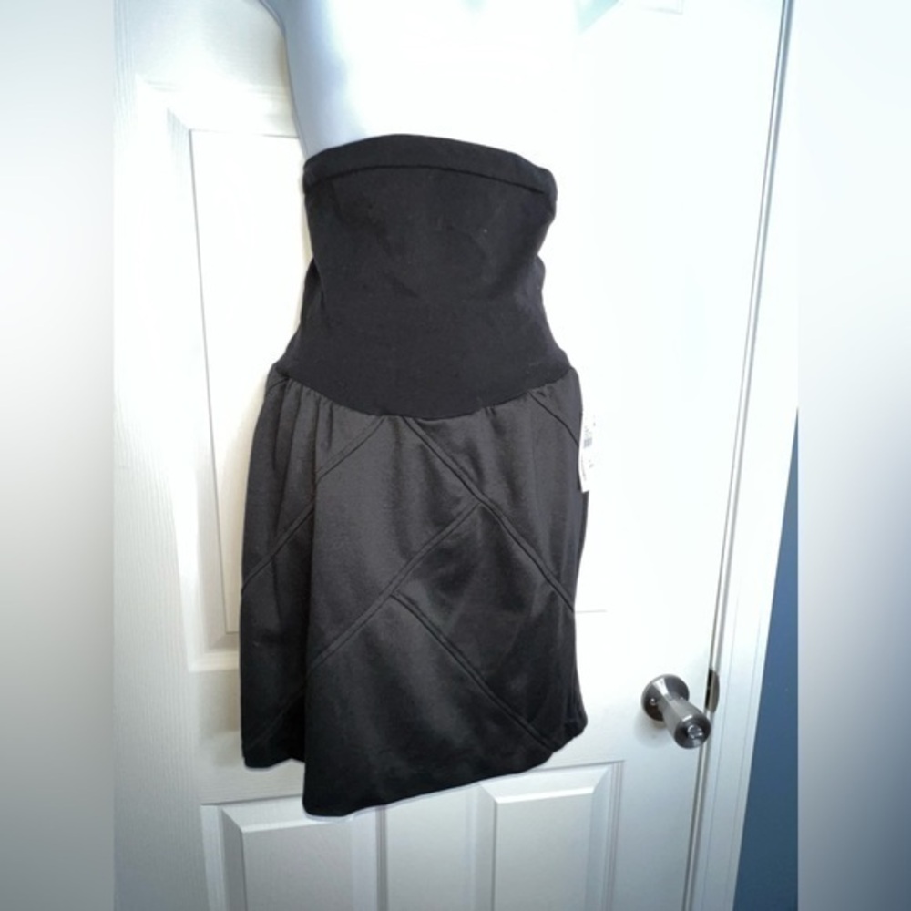 NWT Motherhood Maternity Size Medium Black Pencil Skirt Full Belly Panel M